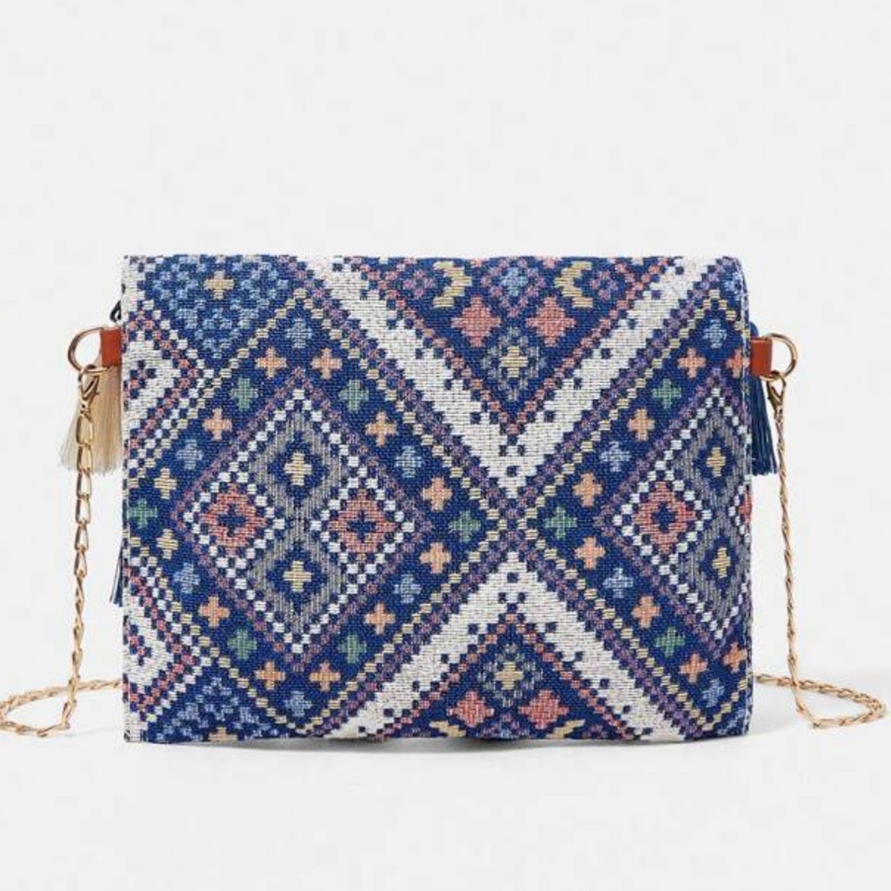 Fringe Decorated Flip Cover Multicolor Woven Bag - Picture 9 of 9